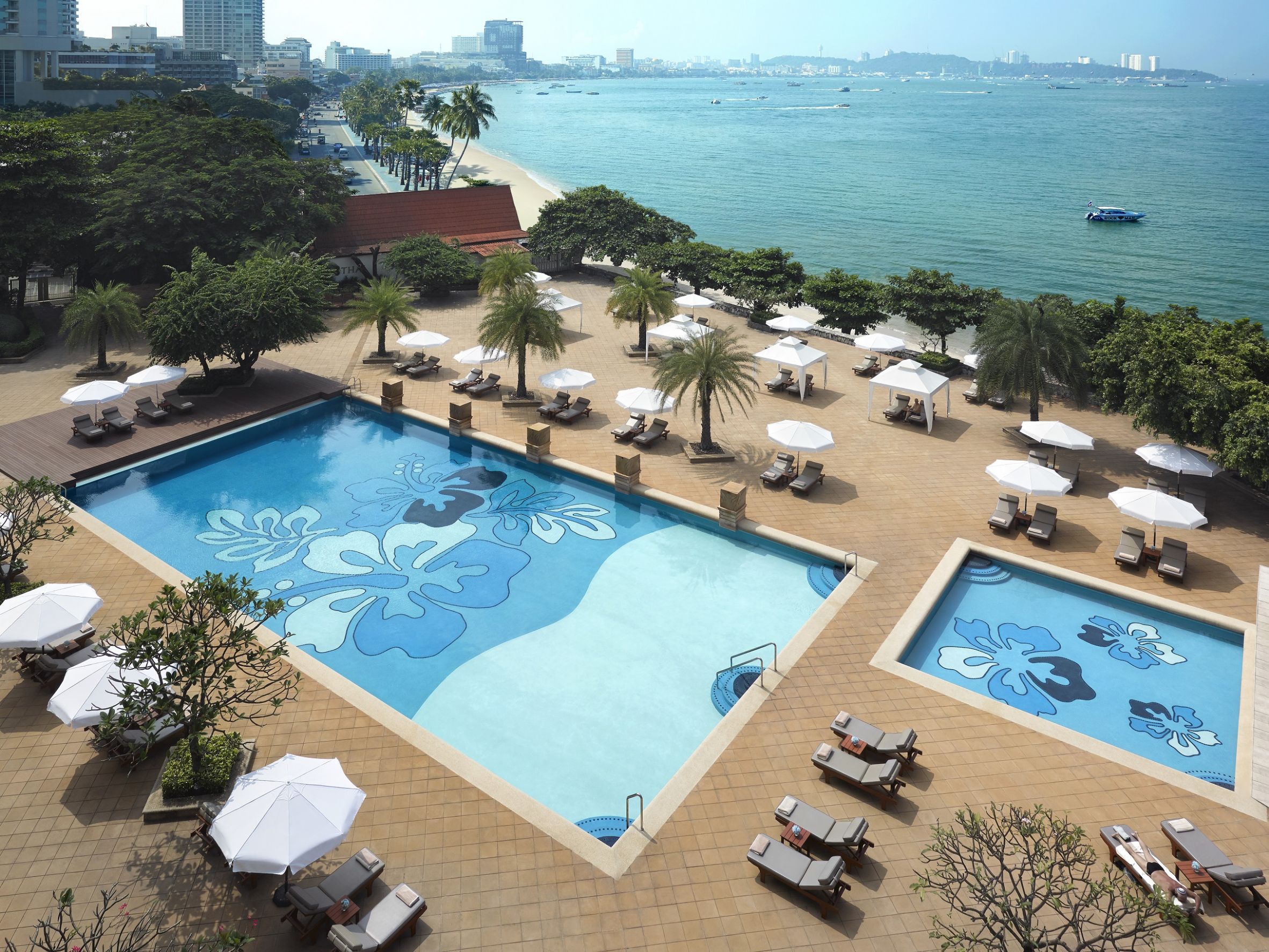 Отели рядом с паттайей. Паттайя. Dusit Thani Pattaya. Отель Dusit Thani Pattaya. Dusit Thani Pattaya 5*. Dusit Thani Pattaya Hotel 5 *****.