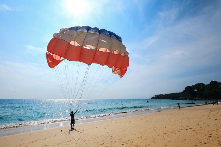 หาดสุรินทร์ ภูเก็ต