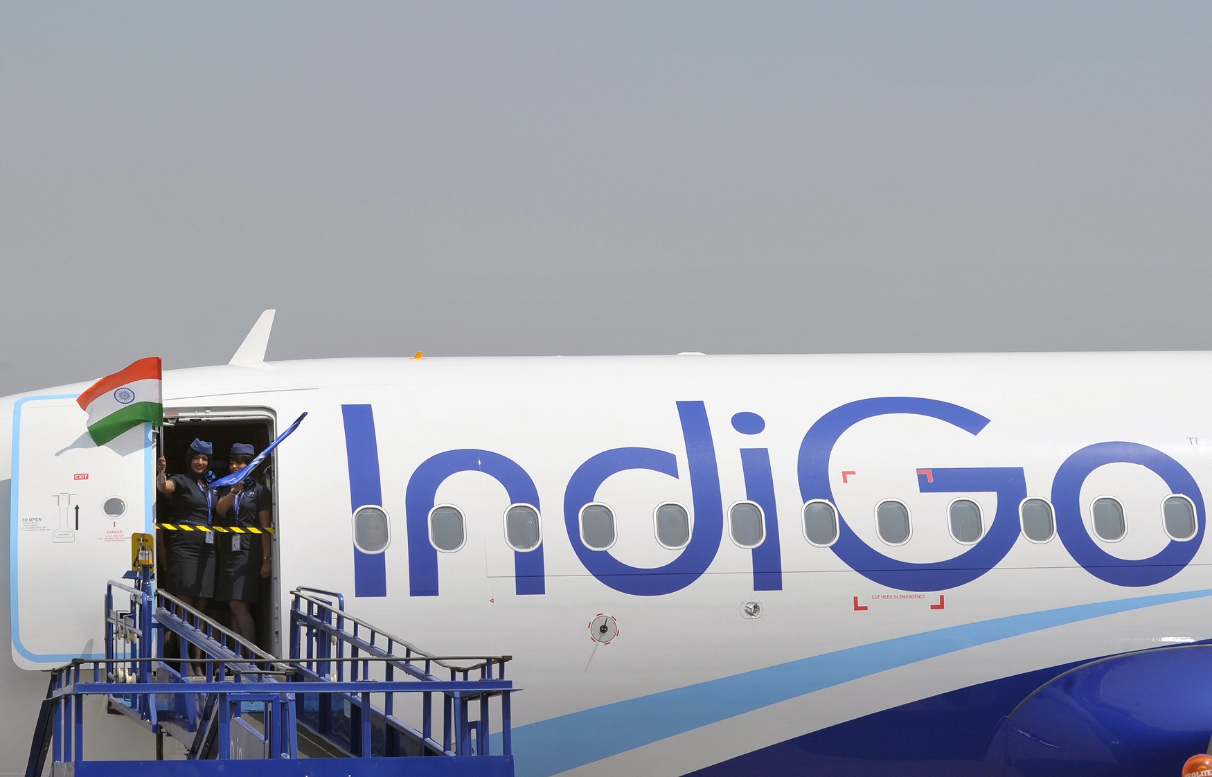 Indigo air. Airbus Indigo. Indigo India. Индиго самый большой заказ Airbus. Indigo plane.