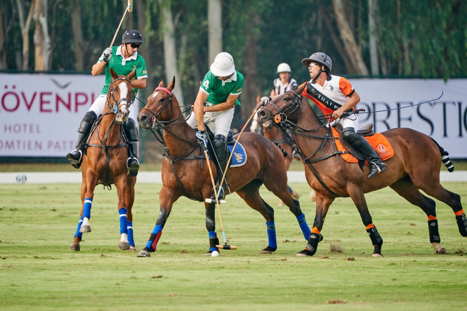สมาคมกีฬาขี่ม้าแห่งประเทศไทย จัดการแข่งขันขี่ม้าโปโลการกุศล บี กริม