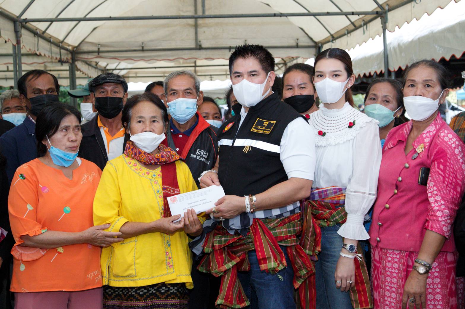 ธรรมนัสควงนฤมลเดินสาย ชูขอนแก่นศูนย์กลางอีสาน