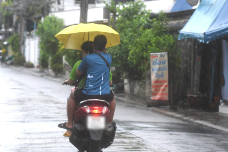 bangkok Raining กรุงเทพ ฝนตก